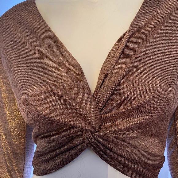 Blue Life Brigid V Crop Top Rose Gold⭐️NWT⭐️ - Picture 3 of 4